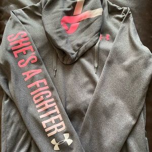Size Large Under Armour Sweatshirt